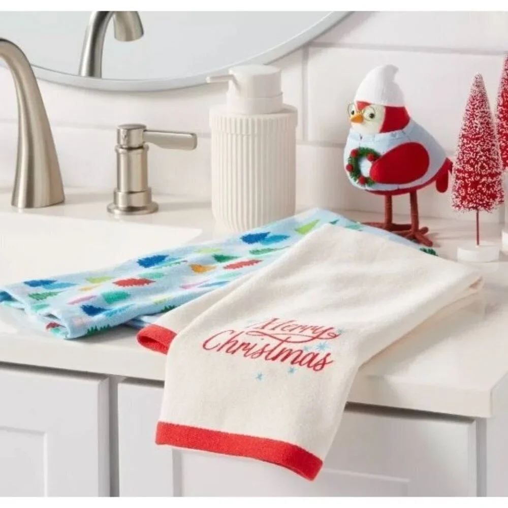 Target 2 Pack 'Merry Christmas' Hand Towels Cream Blue Wondershop™. B31